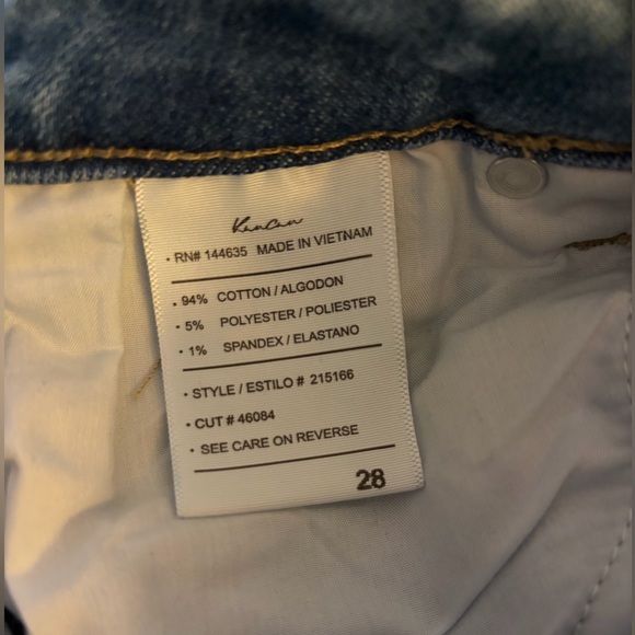 KanCan™ Curvy High Rise Ripped Cuffed Hem Skinny Jean - Size 28, Like New - Picture 3 of 6